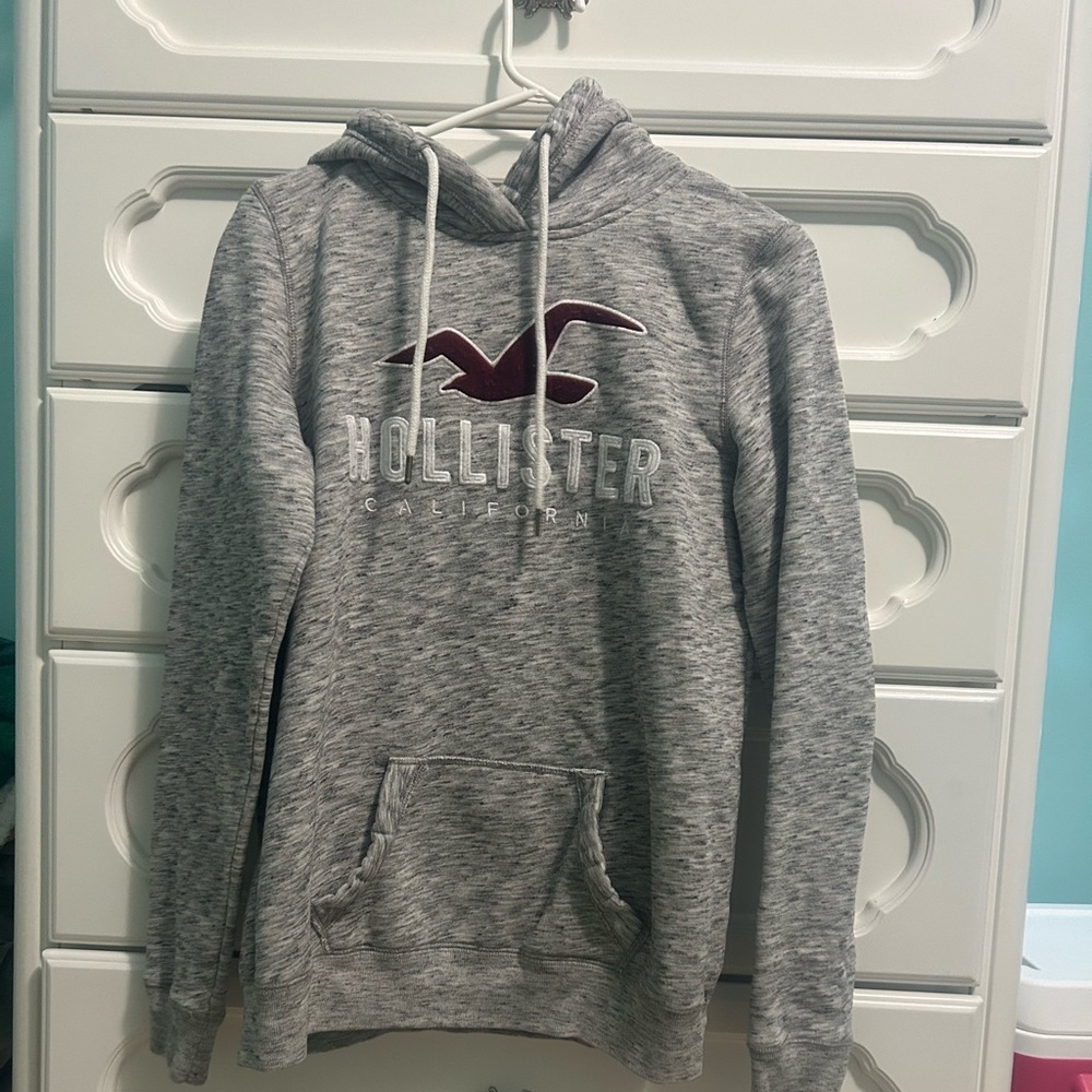 Grey Hollister Sweatshirt